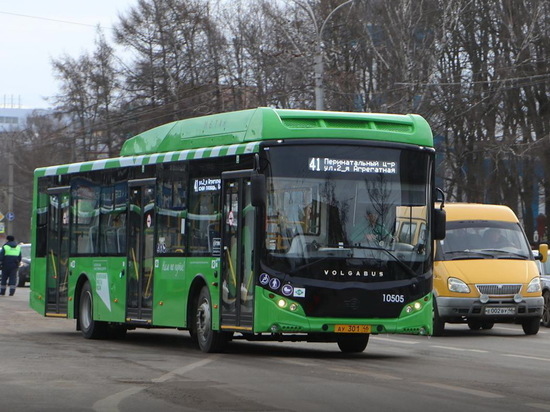 В Курске ищут контролёров общественного транспорта с зарплатой от 27 тысяч рублей