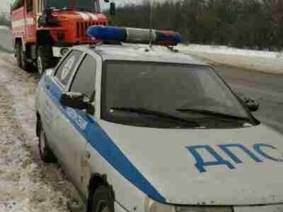 Пострадавшего в ДТП в Железногорском районе Курской области пришлось деблокировать из покореженного авто