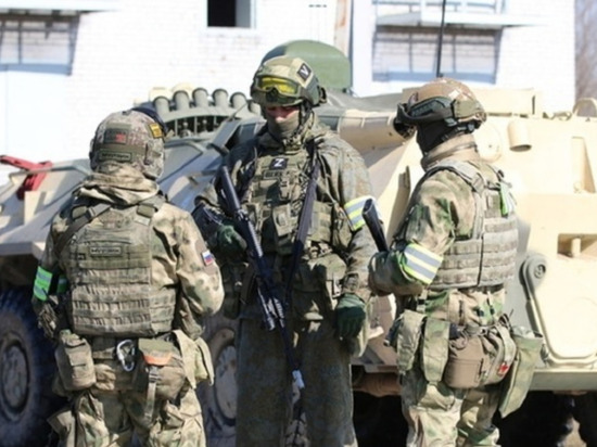 Военкор Сладков сообщил об активном наступлении России в зоне СВО