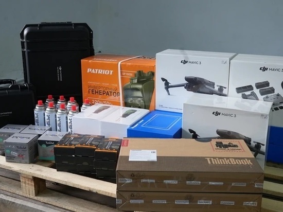 Одежду, снаряжение и продукты отправили бойцам на СВО по поручению Андрея Воробьева