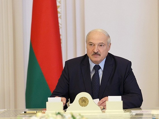 Лукашенко: Киев предложил Минску заключить пакт о ненападении