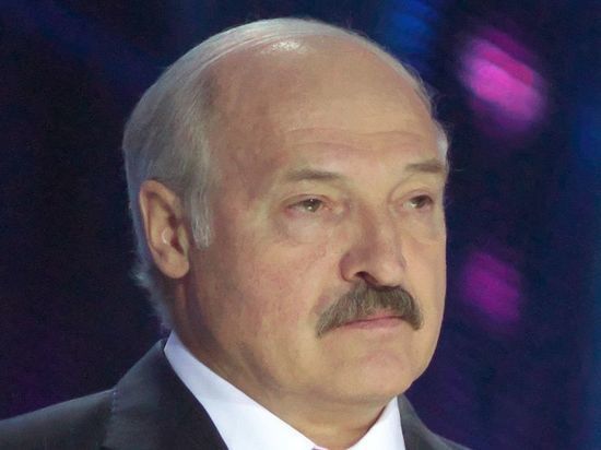 Лукашенко призвал к снисхождению к раскаявшимся участникам протестов в Белоруссии
