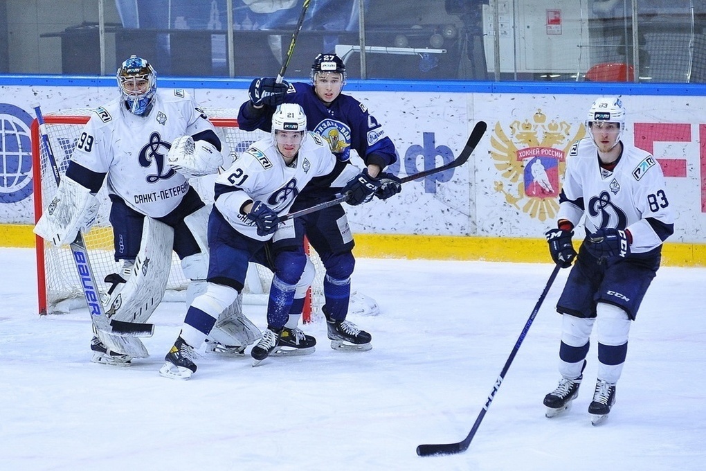 HC "Ryazan-VDV" in a home match lost to St. Petersburg "Dynamo" with a score of 1:5