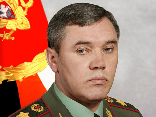 Признания генерала Герасимова: новый командующий СВО послал три важных сигнала
                    Попытка их расшифровать