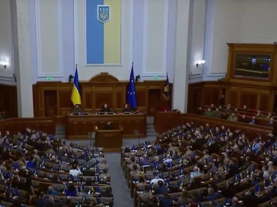 Французский политик Филиппо призвал прекратить отправлять деньги режиму Зеленского