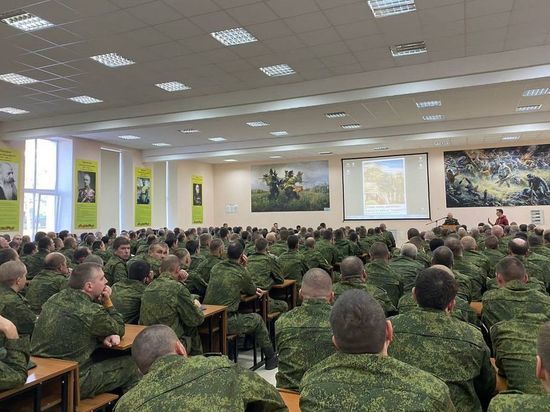 Военнослужащий рязанского полка ВДВ перечислил мошенникам 500 тысяч рублей