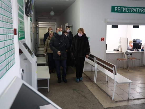Вадиму Шумкову не понравился ремонт курганской детской поликлиники