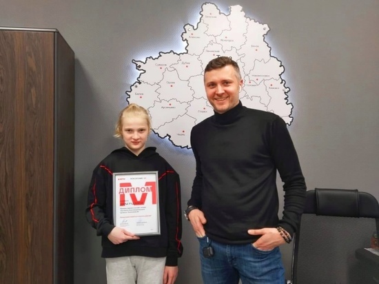 Юный тульский блогер Дарья Рудаева стала призером федерального онлайн-лагеря «Поколение М»