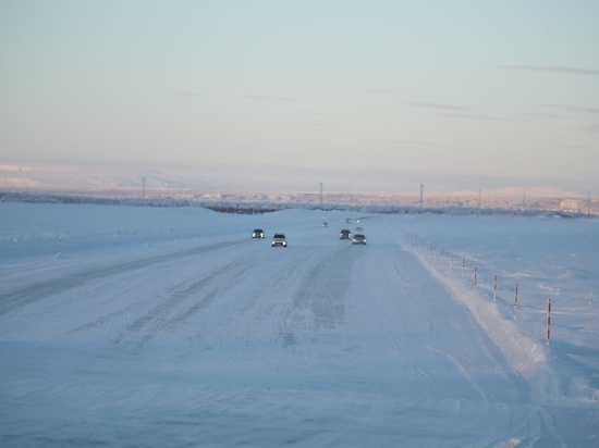 На зимник Аксарка — Салемал — Панаевск — Яр-Сале пустили более тяжелые авто