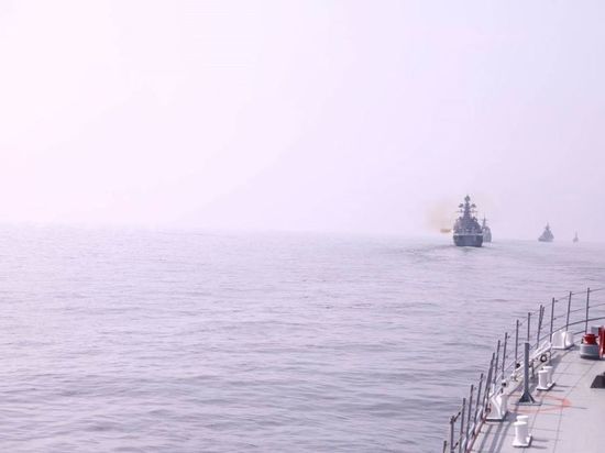 Индийские ВМС начали крупнейшие военные учения TROPEX-23