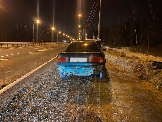 Появились подробности аварии с двумя автомобилями в Тверской области