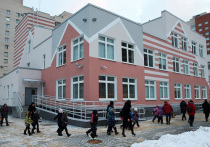 Внимание губернатора Александра Беглова на нехватку в Петербурге мест в детских садах обратил президент Владимир Путин