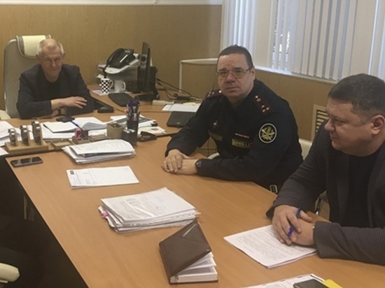 В Заволжском районе Ярославля дороги будут убирать заключенные