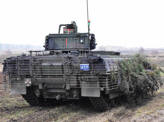 Германия обязалась обслуживать поставленные Украине "Леопарды"