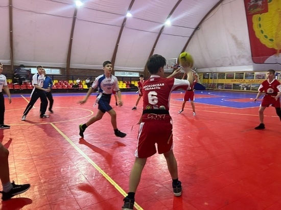 Игры по тэг-регби впервые прошли в Серпухове