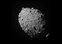 Открыть маленький астероид — всего-то около 3–8 метров в диаметре, да еще за пять дней до его максимального сближения с Землей, — это удел крупных государственных обсерваторий на Гавайях или в Аризоне, где работают многочисленные группы ученых