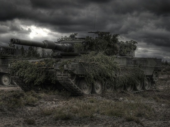Американский полковник Макгрегор назвал передаваемые Киеву танки Abrams катастрофой