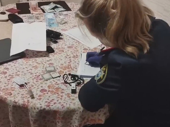 Чиновника из Ленобласти заподозрили в получении взятки в 3 млн рублей
