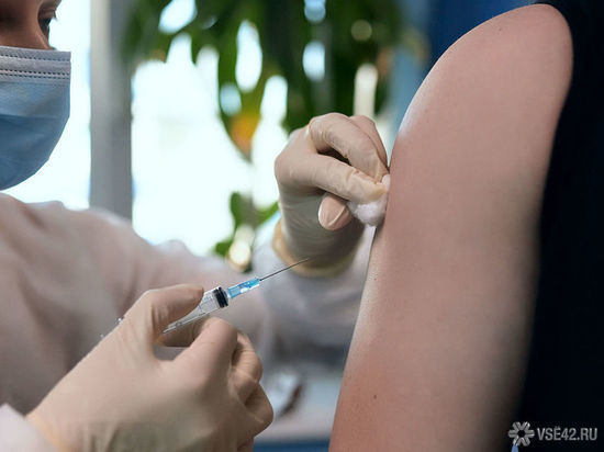 Детские вакцины от коронавируса закончились в кузбасских медучреждениях