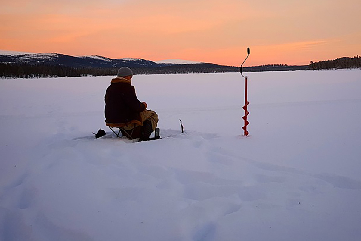 Winter Fishing in Nyagan photos and Reviews