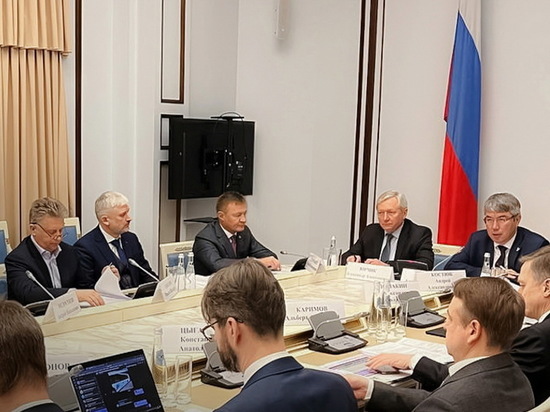 Курский губернатор Старовойт поучаствовал в заседании комиссии Госсовета РФ
