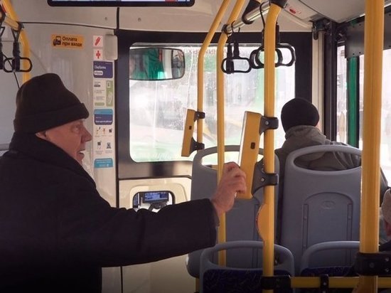В Курске 26 контролеров работают на маршрутах с оснащенными валидаторами автобусами