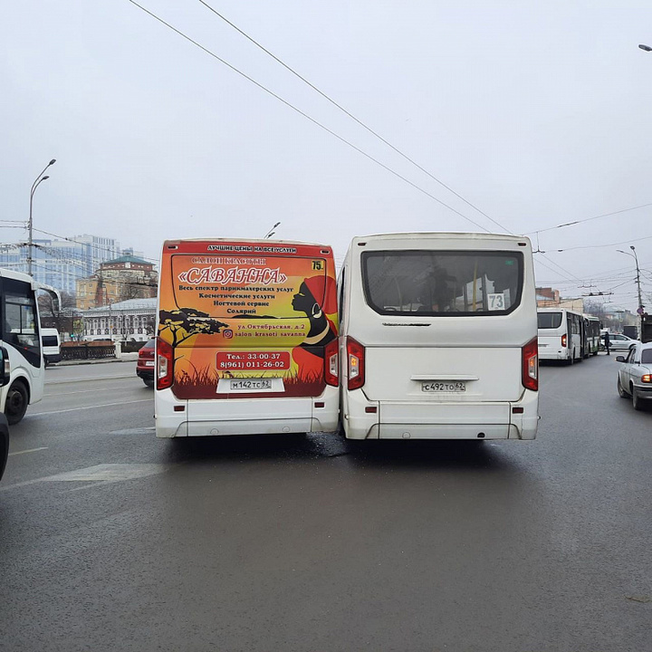 В Краснодаре три автобуса вернулись на прежние маршруты Foto 19