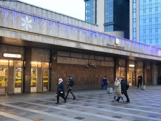 Станцию метро «Ладожская» закроют на ремонт 4 марта