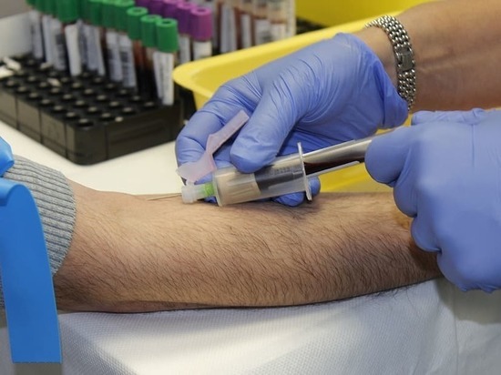 Центр донорства в Донецке перешел на шестидневный график работы