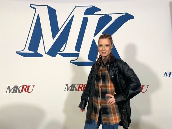 Во время пресс-конференции в «МК» певица Юлия Савичева раскрыла секрет идеальной фигуры после родов, а также рассказала, почему ушла со сцены и пожалела ли об этом