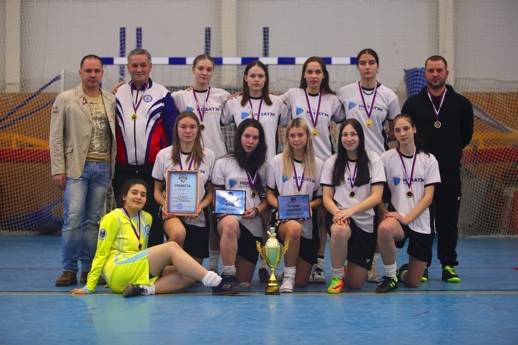 Футболистки из Нерехты победили в соревнованиях на Кубок АМФ «Золотое кольцо»