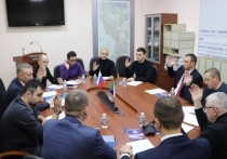 В региональном отделении партии «Единая Россия» объявили об официальном создании в городской думе Хабаровска фракции, состоящей из 12 депутатов