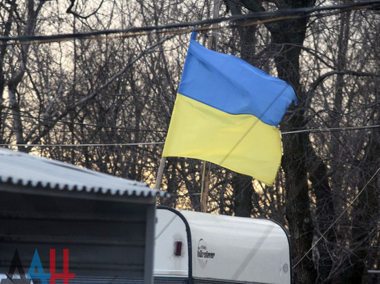 Заявления Киева об ударах по Крыму на полуострове назвали «гавканьем из-под дивана»