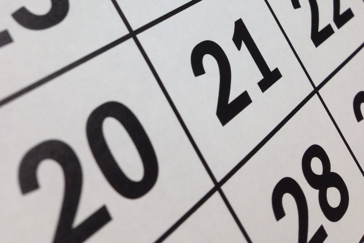 26 короткий рабочий день. Выходные в феврале 2023. Календарь 23 с неделями.