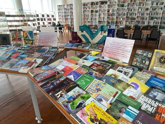 Национальная библиотека РК получила в дар книги российских авторов