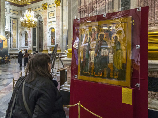Икона из собрания Изборского музея-заповедника пробудет на выставке в Исаакиевском соборе до 27 февраля