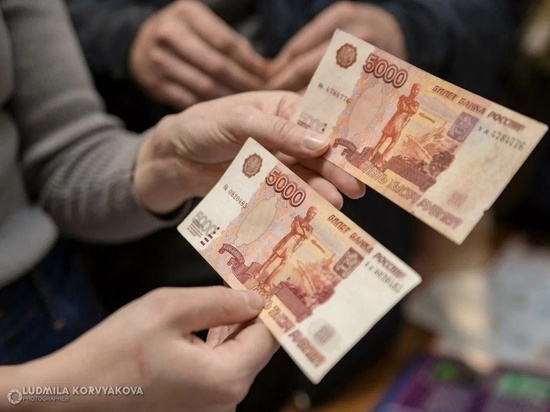 79% жителей Петрозаводска не готовы полностью перейти на безналичный расчет