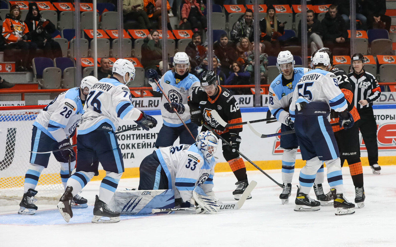 Эмоции матча «Амура» и «Сибири» в Хабаровске