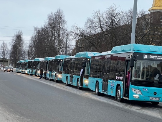 В Архангельске ввели в эксплуатацию газовую заправку для новых автобусов