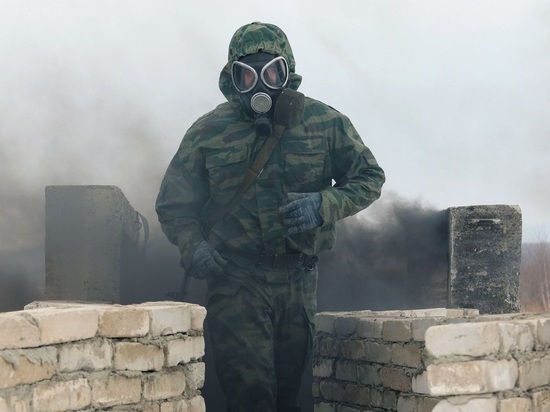 Российские военные остановили реализацию военно-биологических программ на Украине