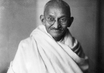 Главный человек для Индии - это, конечно, про Махатму Ганди