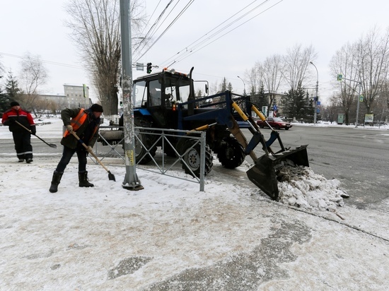 В Новосибирске 31 января от снега очистят 9 улиц: адреса