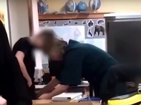 «Директор обыскивает, воспитатель — бьет»: в Панаевске ученики школы-интерната пожаловались на педагогов