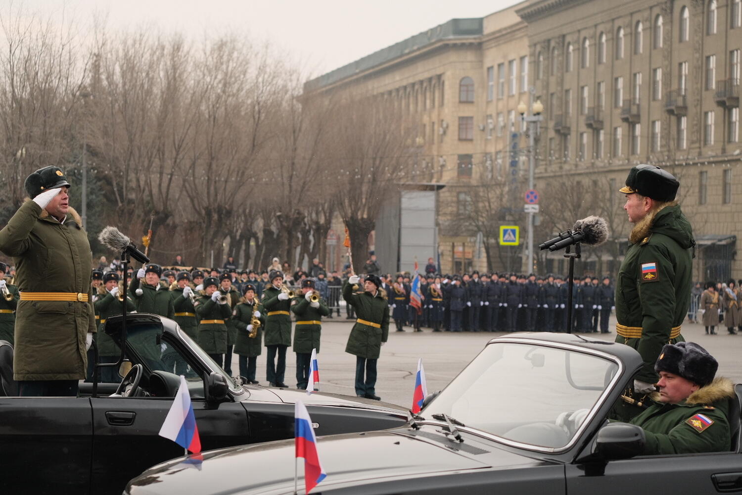 Парад в волгограде. Парад 2 февраля волгоград 2023. Сталинград 80 лет победы парад. Сталинградская битва 80 лет 2023 парад. Парад в волгограде 2023.