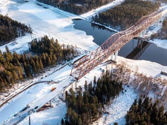 Движение по новому мосту через Свирь откроют в 2023 году