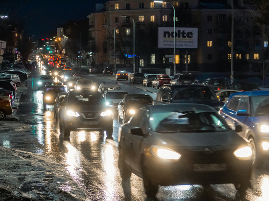 Малков заявил о замене ещё 4 тысяч фонарей наружного освещения в Рязани