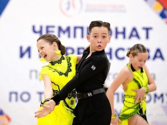 Юные танцоры заняли первые места в Чемпионате Приморья по спортивным танцам