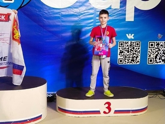 Спортсмены из Серпухова завоевали медали на турнире по плаванию в Рузе