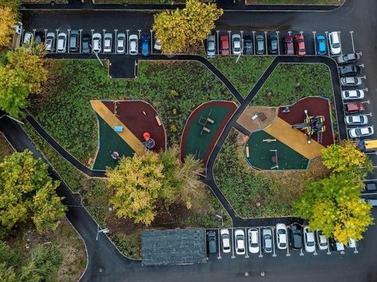 За год в Уфе благоустроят 17 дворов