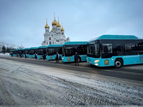 В Архангельске проезд в автобусах сделали бесплатным на один день